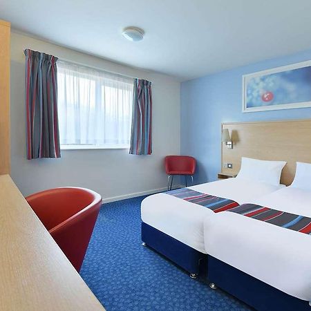Travelodge Buckingham Quarto foto