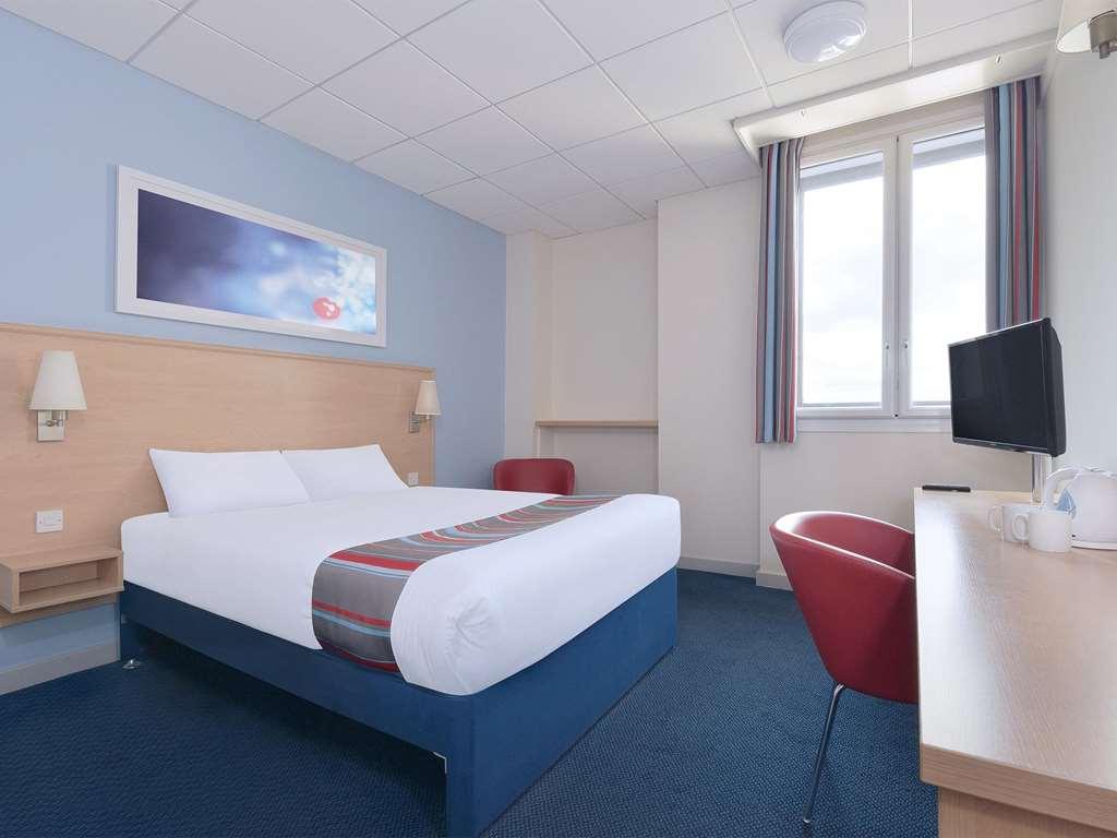 Travelodge Buckingham Quarto foto