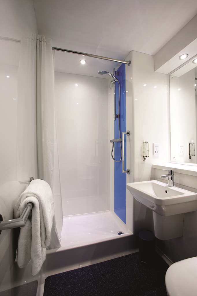 Travelodge Buckingham Quarto foto