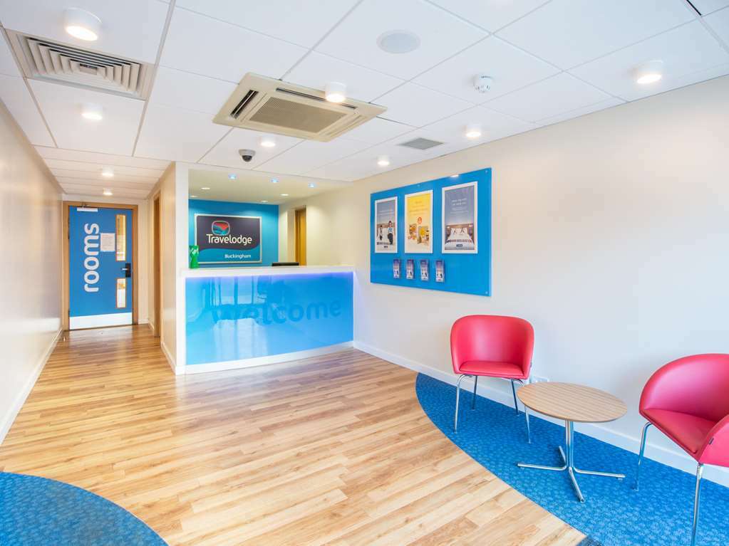 Travelodge Buckingham Quarto foto